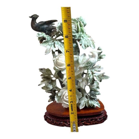 Antique Chinoiserie Carved Jade Bird & Peonies Flower Statue Vintage Wooden Base - Picture 6 of 10
